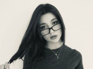 naughty camgirl masturbating EvaMilous