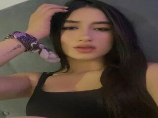 sex cam live EvelynFontain