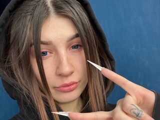 fingering cam slut FemidaBrown