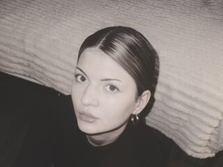 cam girl cam sex GenaBaillargeon