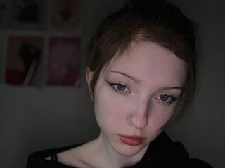 hot cam girl masturbating with dildo GlennaAlman