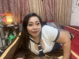 camwhore naked InaRaymondo