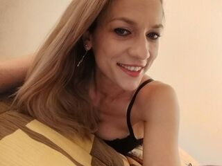 chat room live sex IsaaBella