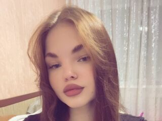 cam girl playing with sextoy IsauraMagdaleno