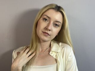 video JeanneHolmes