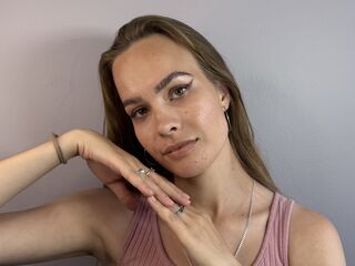 naked girl with webcam JerilynMominee