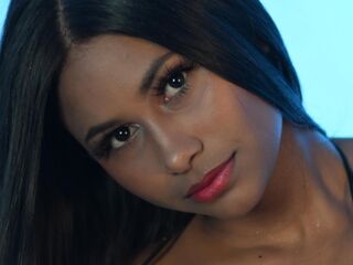 camwhore shaving pussy JeyMoon