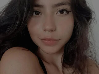 naughty web cam JolieDupont