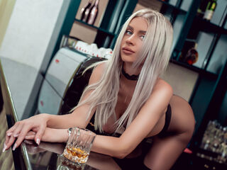 hot strip tease webcam JuliaAly