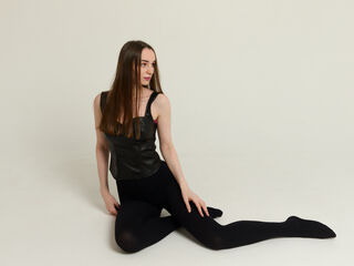 camgirl webcam sex pic JuneSommers