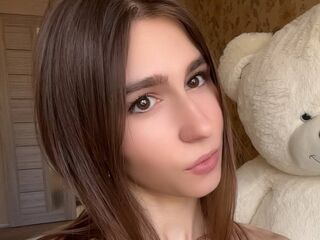 hot cam hooker KarieChuong