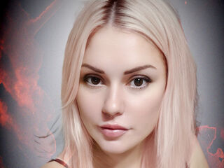 live sexcam KarinaEvani