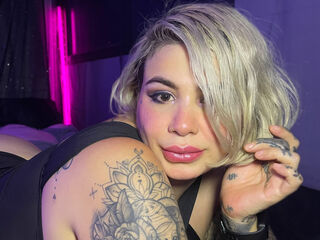 free nude webcam show KathCherry