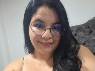camwhore masturbating with vibrator KattyRossse