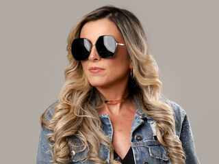 free camsex KiaraMoraes