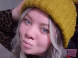 adult webcam chat KiraMimi