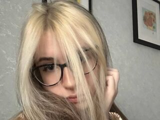 cam whore livesex KiraRihand