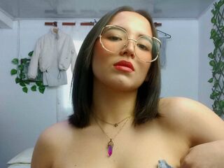 webcam striptease show KittyLuz