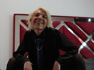 naughty chat room KloeSwings