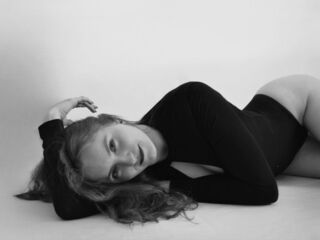 naked webcamgirl video KolobanovaEva