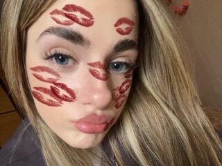free camsex LatoyaMaccarino