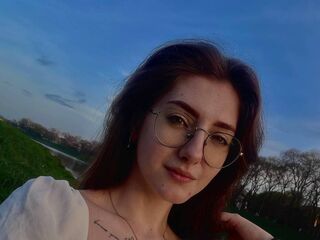 free chatroom LillyMonroee
