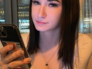 fingering camgirl LilyGrows