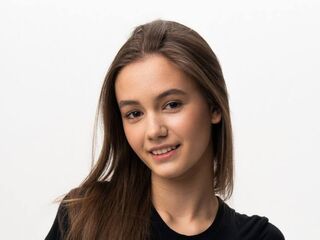 hot cam girl spreading pussy LissaDesso