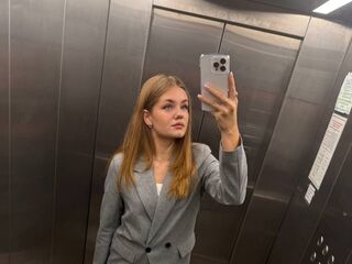 cam girl cam chat LizzieIacovino