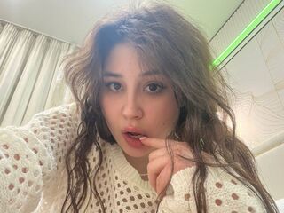 camslut fingering pussy LolaBerry