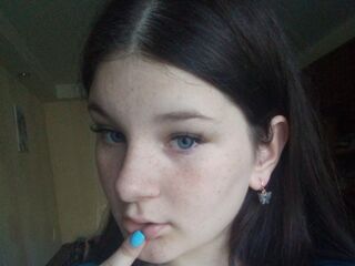 free nude cam LoraleeAlfieri