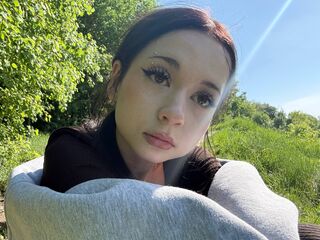 cam girl video chat LouiseUsie