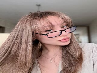 closeup pussy webcam LunaTimer