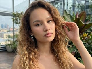 babecam MaliaUcci