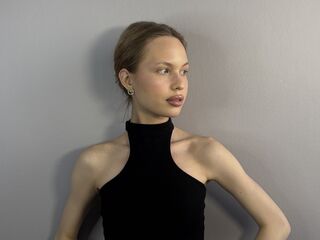 free live sexcam MalliaLucioni