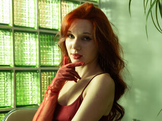 camwhore shaved pussy MargoViento