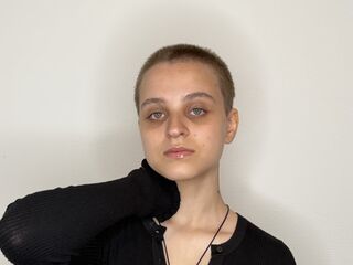 naked webcam girl masturbating MargrettHussar