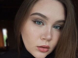 hot cam girl masturbating with dildo MaryLook