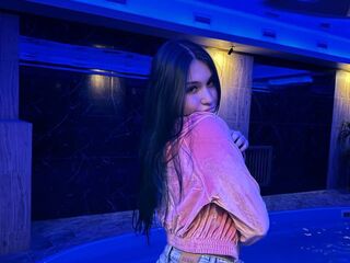cam girl playing with dildo MaureenCoppedge