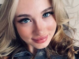 naughty cam girl MeghanHickory