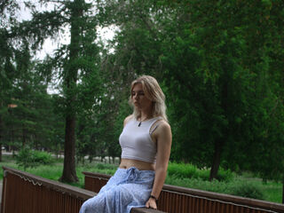 chatroom webcam photo MelisaMokriski