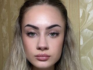 nude cam pic MellieSchultze