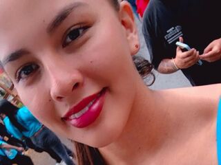 naked webcam girl photo MiaRosele