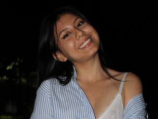 fingering MiaSauvage