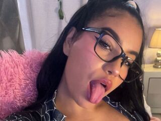 live cam girl photo MihaCameron