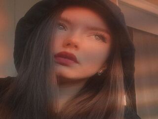 live strip tease show MilaLyra