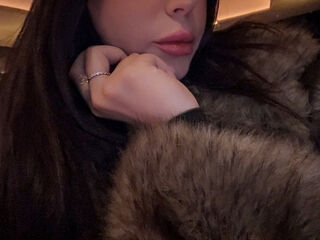 girl topless Mimiella