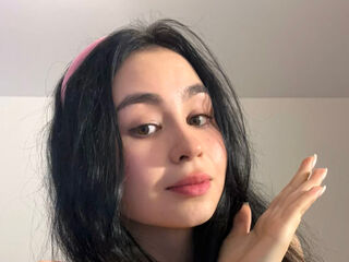 nude MinnieMile