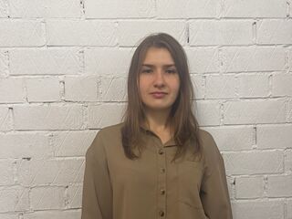 hot cam girl masturbating with sextoy MistyViniard