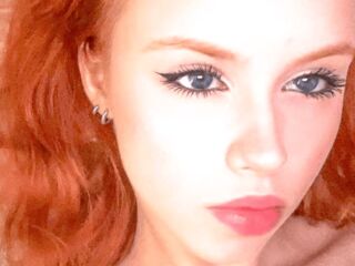 girl topless MollyEka